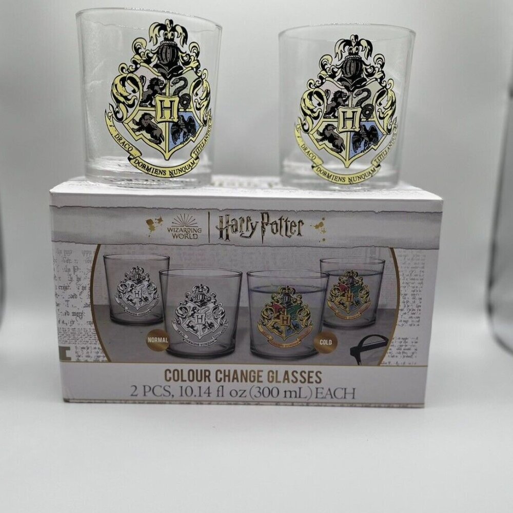 Harry Potter Hogwarts Crest Color Change Drinking Glasses 2pc Set 10.4 FL OZ